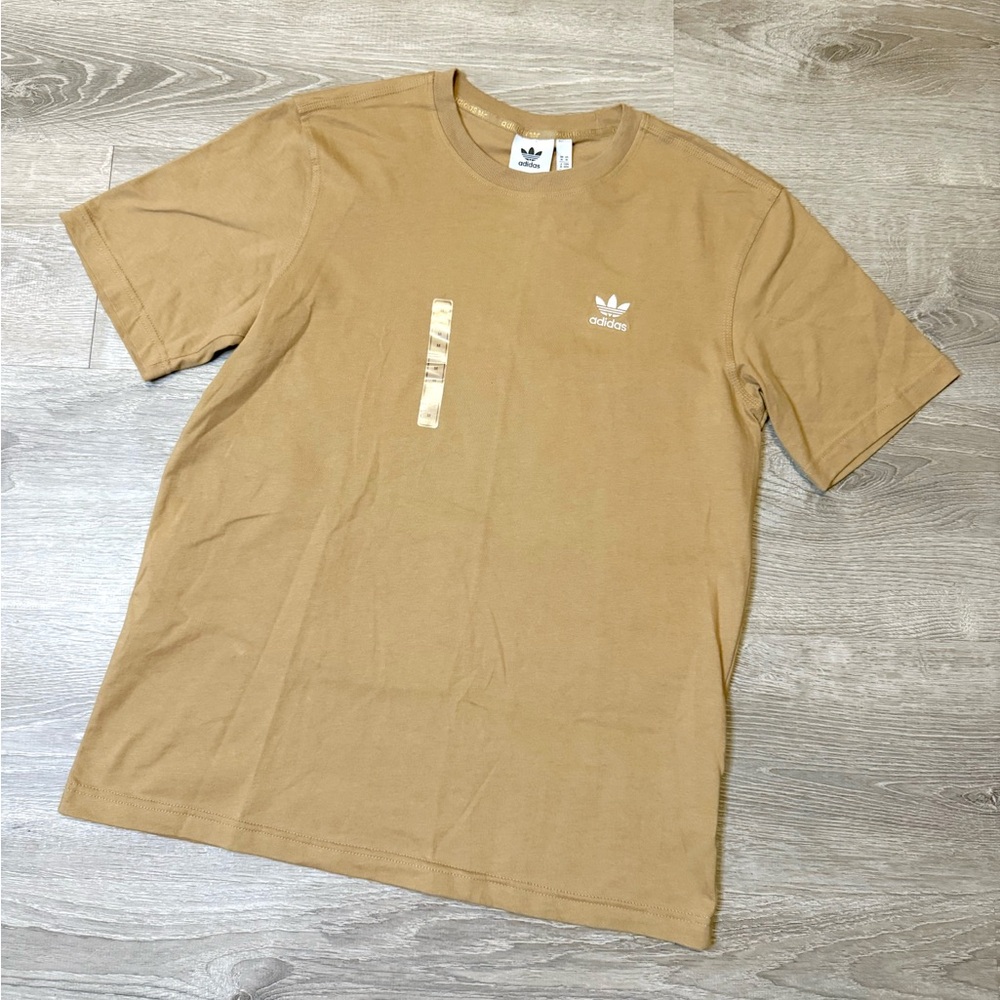 •ADIDAS• TREFOIL ESSENTIAL TEE
